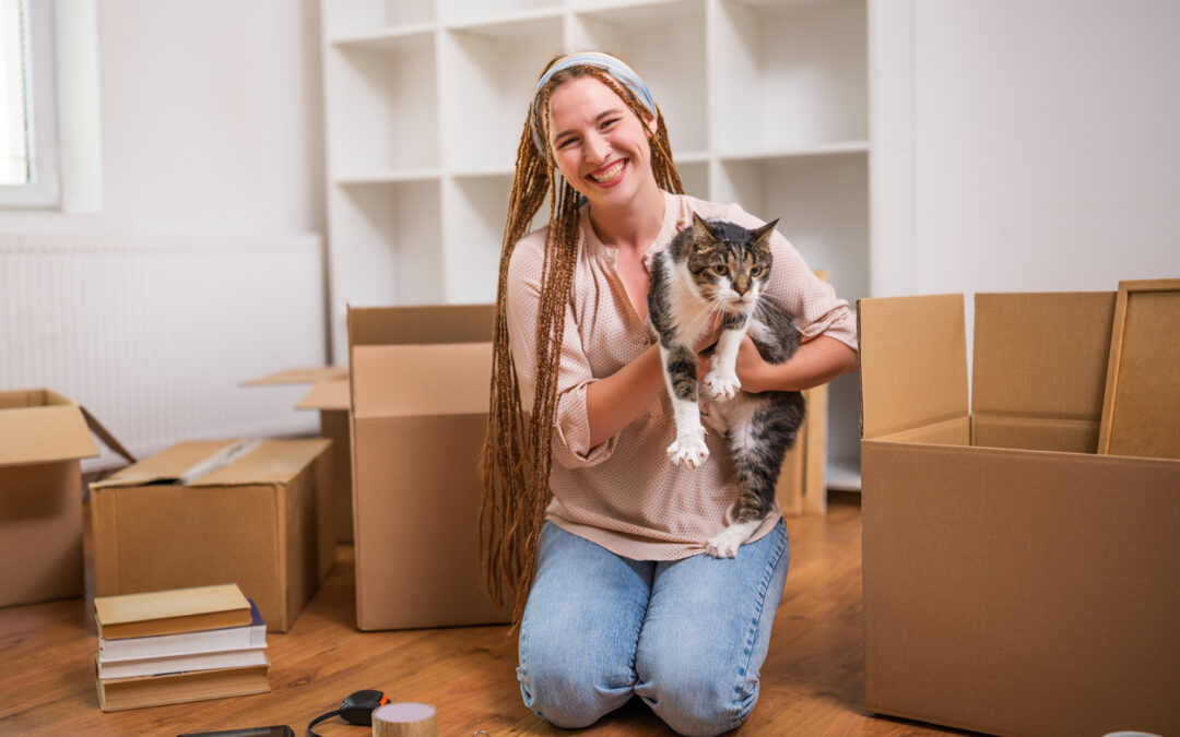 Moving with Cats: A Comprehensive Guide to Minimize Stress